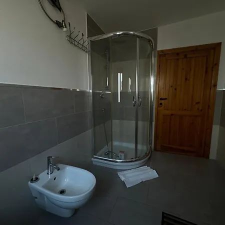 Pm 1 Via Armando Diaz Daire *