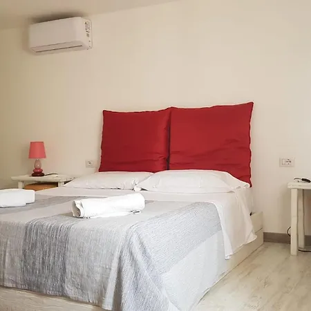 Apartment Pm 1 Via Armando Diaz *