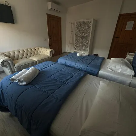 Pm 1 Via Armando Diaz Apartment